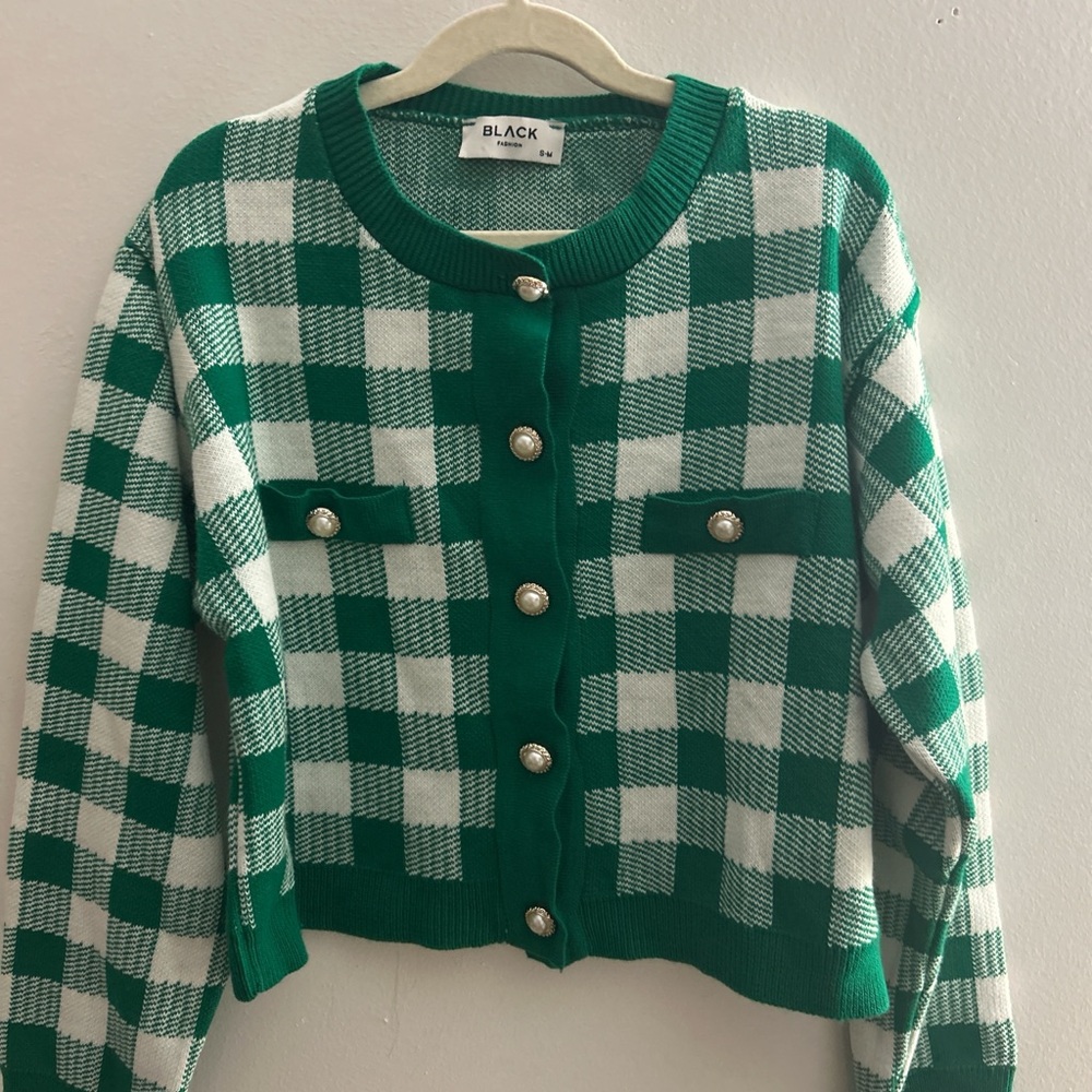 NWOT Green and White Checkered Cardigan Sweater - size small - Picture 2 of 3